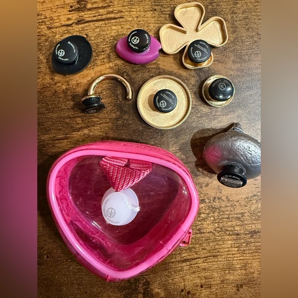 Jibbitz lot of 8 - Picture 2 of 2